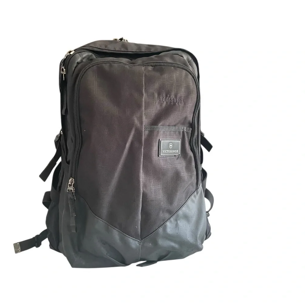 Victorinox Unisex Black Altmont 3.0 Backpack